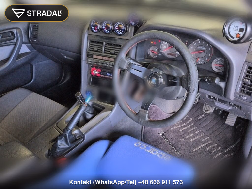 NISSAN SKYLINE 4D 25GT TURBO, miniaturka 4
