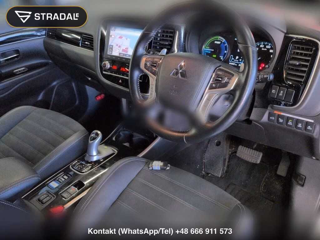 MITSUBISHI OUTLANDER PHEV 4WD G PLUS PACKAGE, miniaturka 4