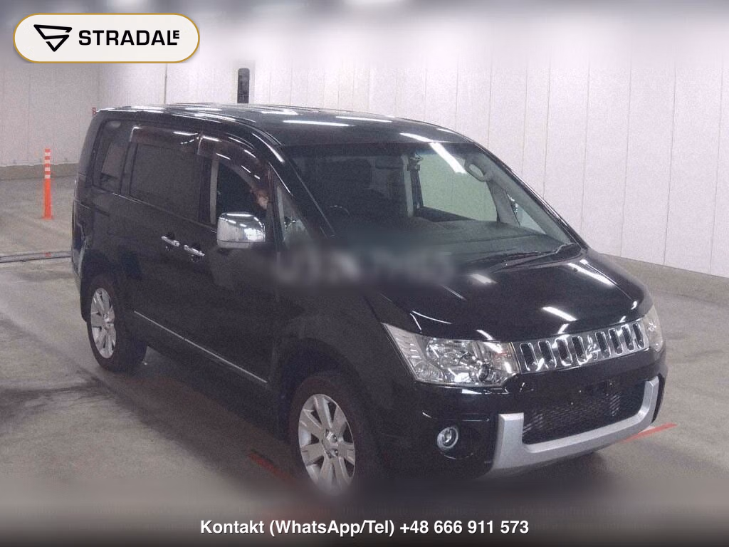 MITSUBISHI DELICA D:5 4WD CHAMONIX, miniaturka 2