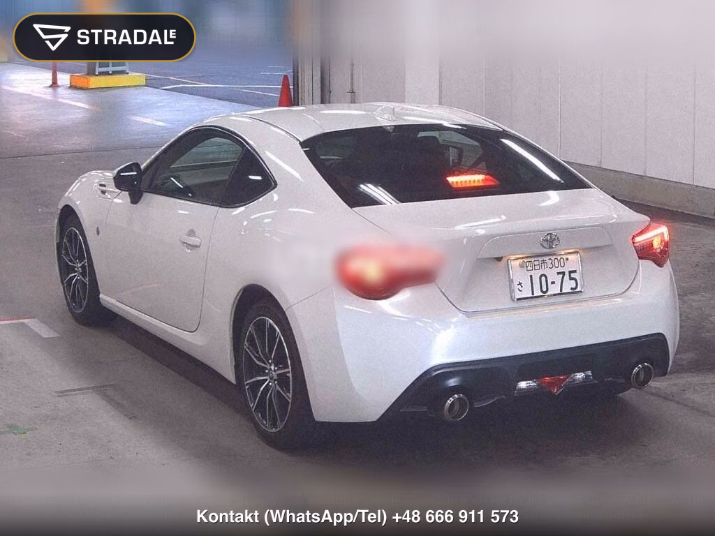 TOYOTA 86 GT, miniaturka 3