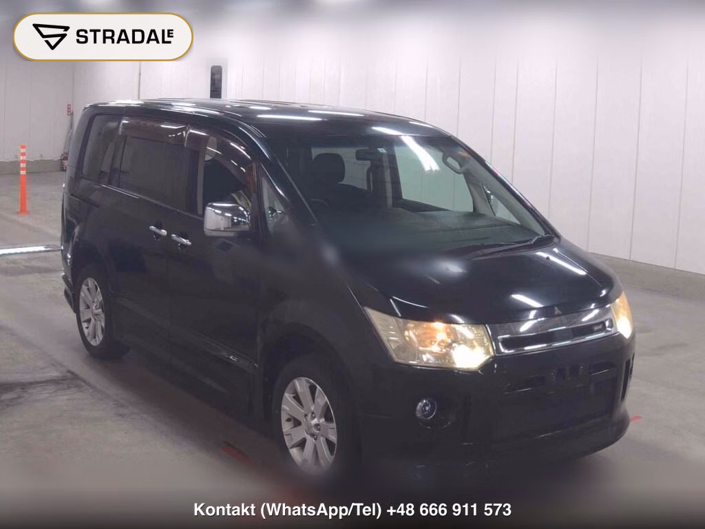 MITSUBISHI DELICA D:5 4WD ROADEST G POWER PACKAGE 2011, aukcja z Japonii, zdjęcie 1