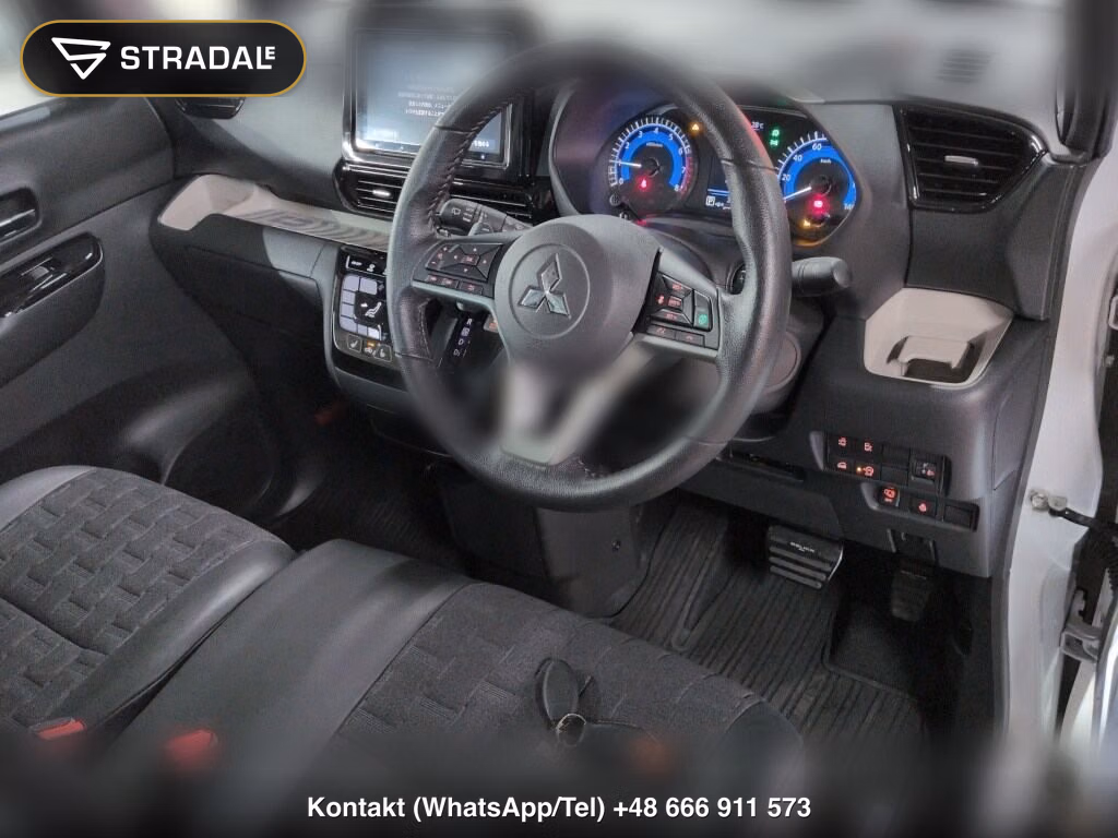 MITSUBISHI DELICA MINI 4WD T PREMIUM, miniaturka 4