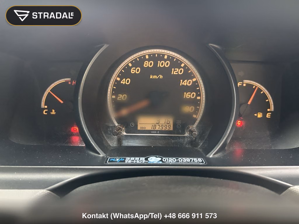 TOYOTA HIACE VAN 4D DX, miniaturka 12