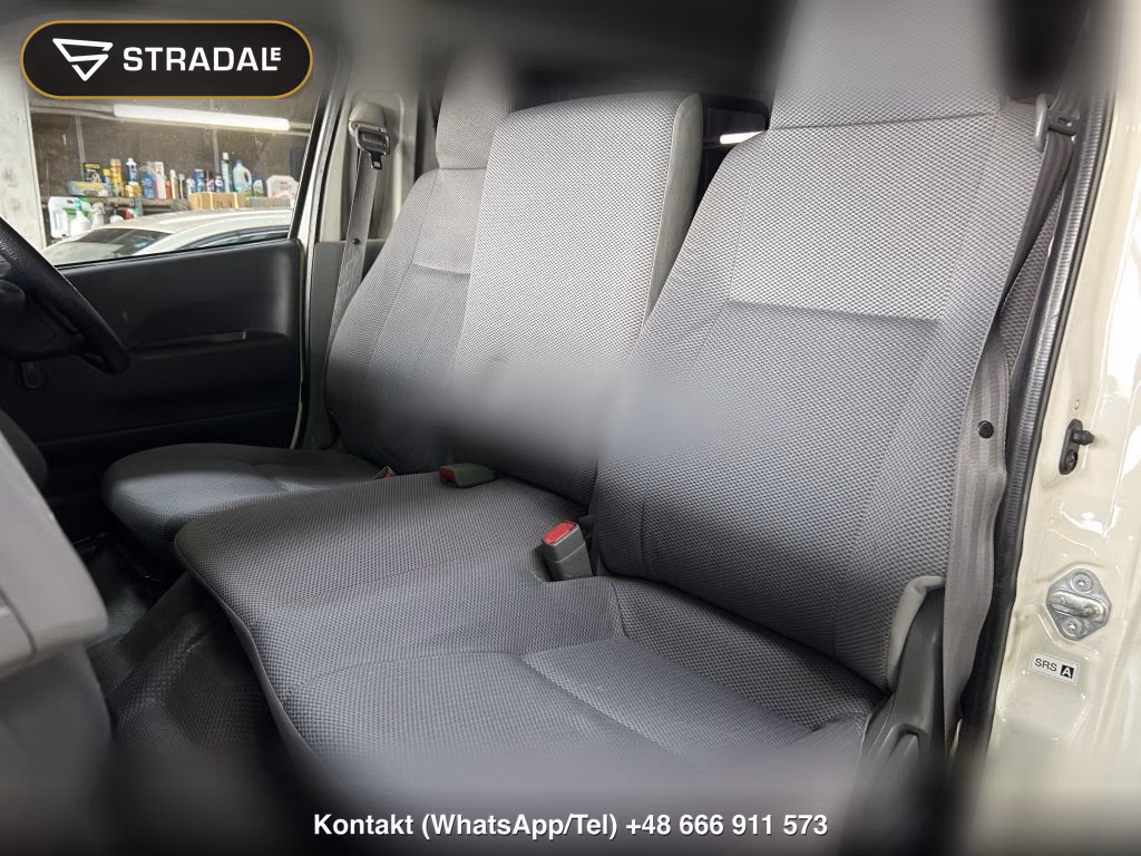 TOYOTA HIACE VAN 4D DX, miniaturka 8