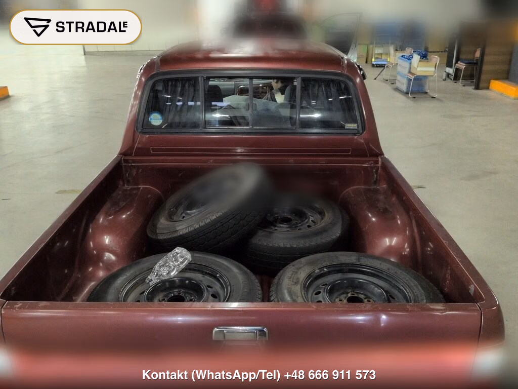 TOYOTA HILUX SPORTS PICK UP 4D DOUBLE CAB, miniaturka 4