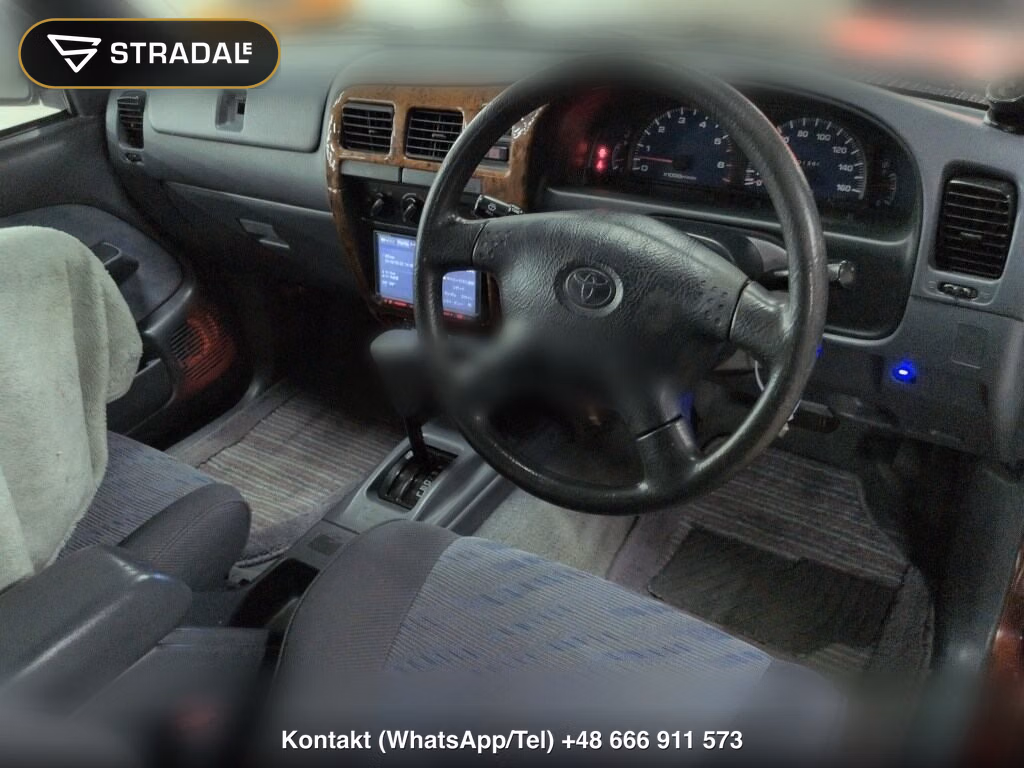 TOYOTA HILUX SPORTS PICK UP 4D DOUBLE CAB, miniaturka 7