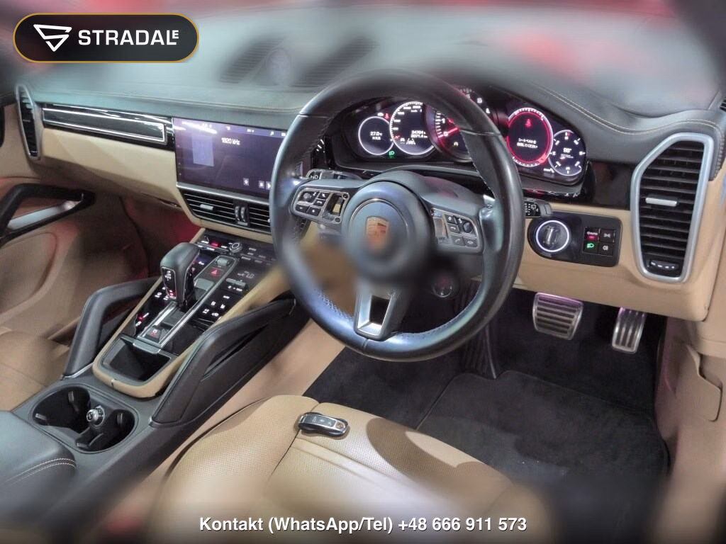 PORSCHE CAYENNE 4WD TURBO, miniaturka 4