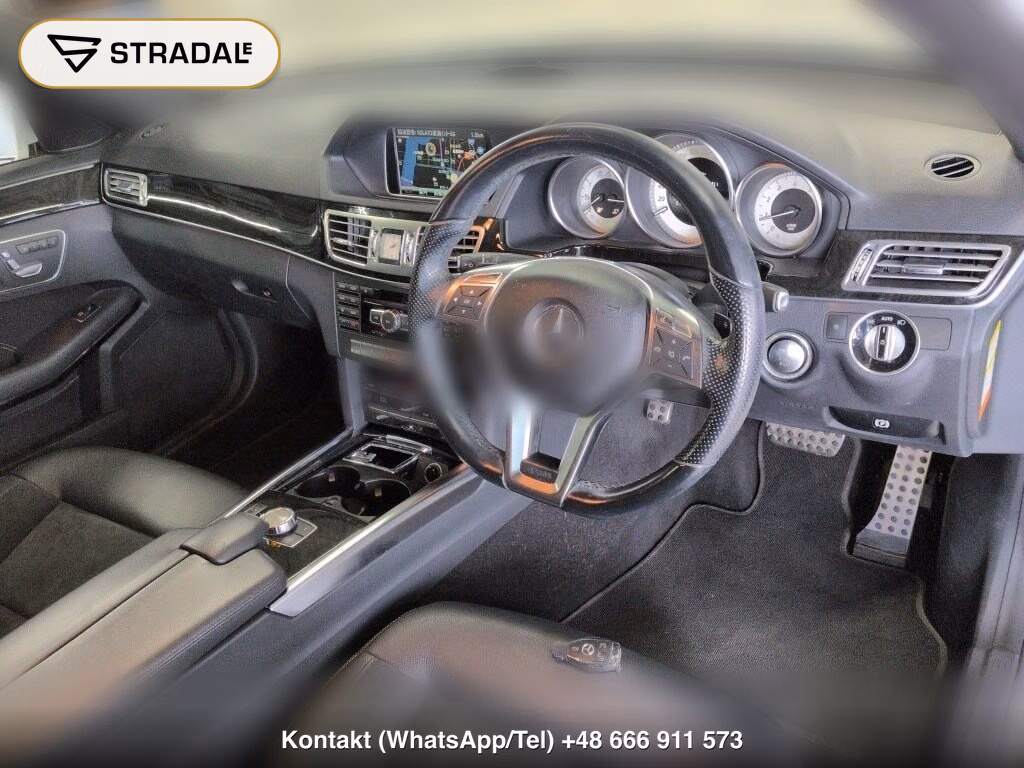 MERCEDES BENZ E-CLASS 4D E250 AVANTGARDE AMG SPORTS RADAR SAFETY, miniaturka 4