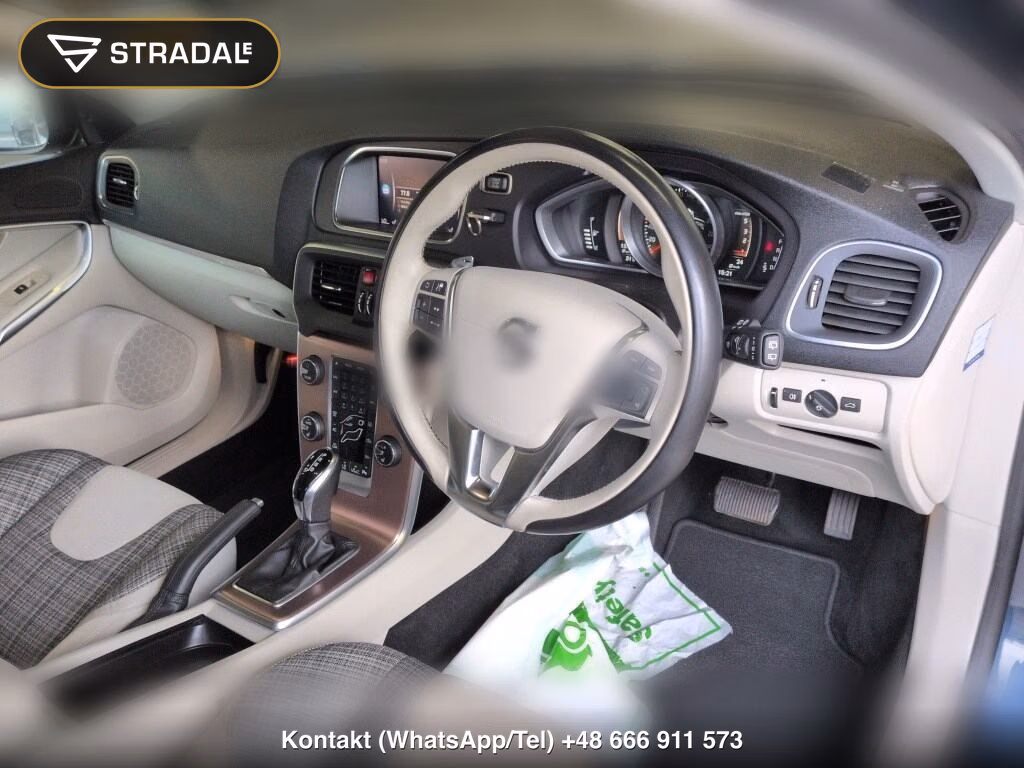 VOLVO V40 CROSS COUNTRY D4 DYNAMIC EDITION, miniaturka 4