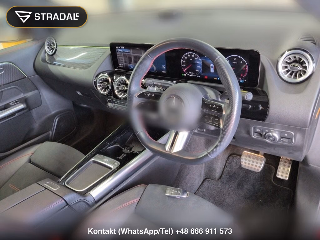 MERCEDES BENZ GLA-CLASS 4WD GLA200D 4MATIC AMG LINE, miniaturka 4