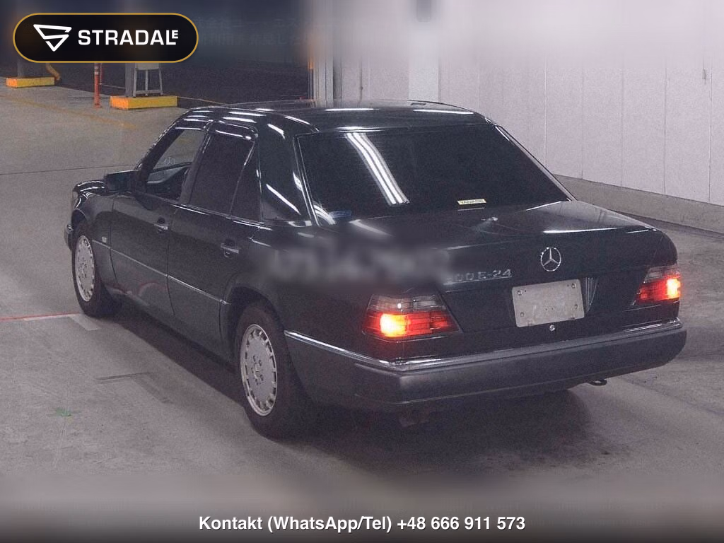 MERCEDES BENZ MEDIUM CLASS 4D 300E-24, miniaturka 3