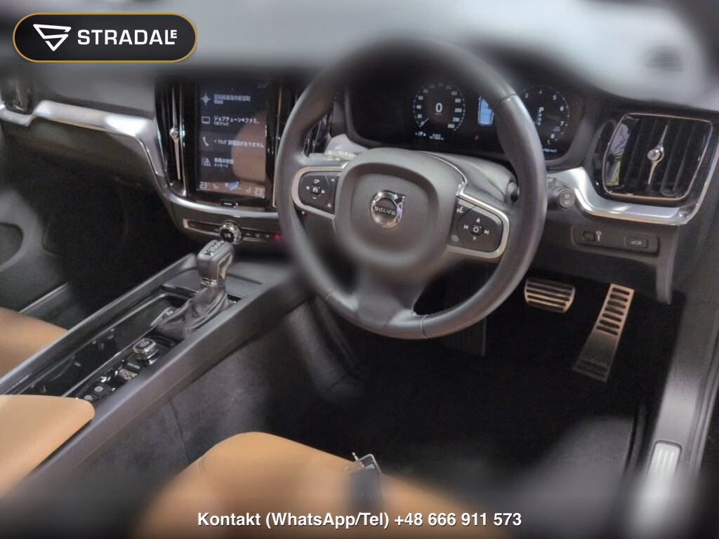 VOLVO V60 T5 MOMENTUM, miniaturka 4