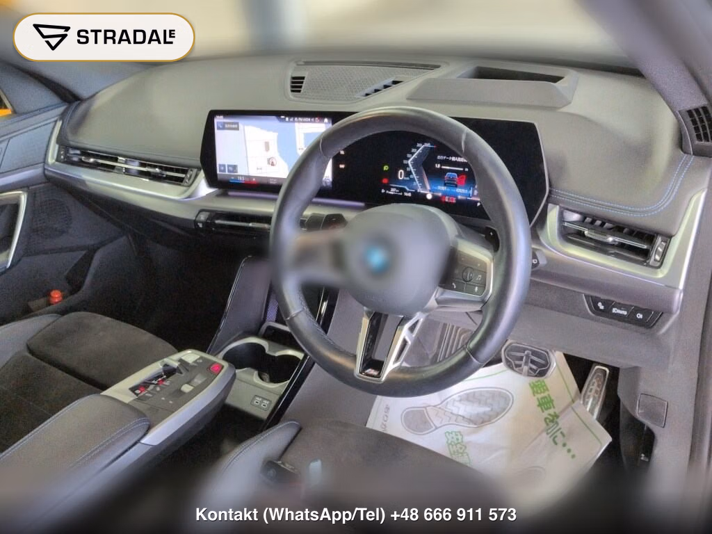 BMW X1 4WD XDRIVE 20I M-SPORT, miniaturka 4