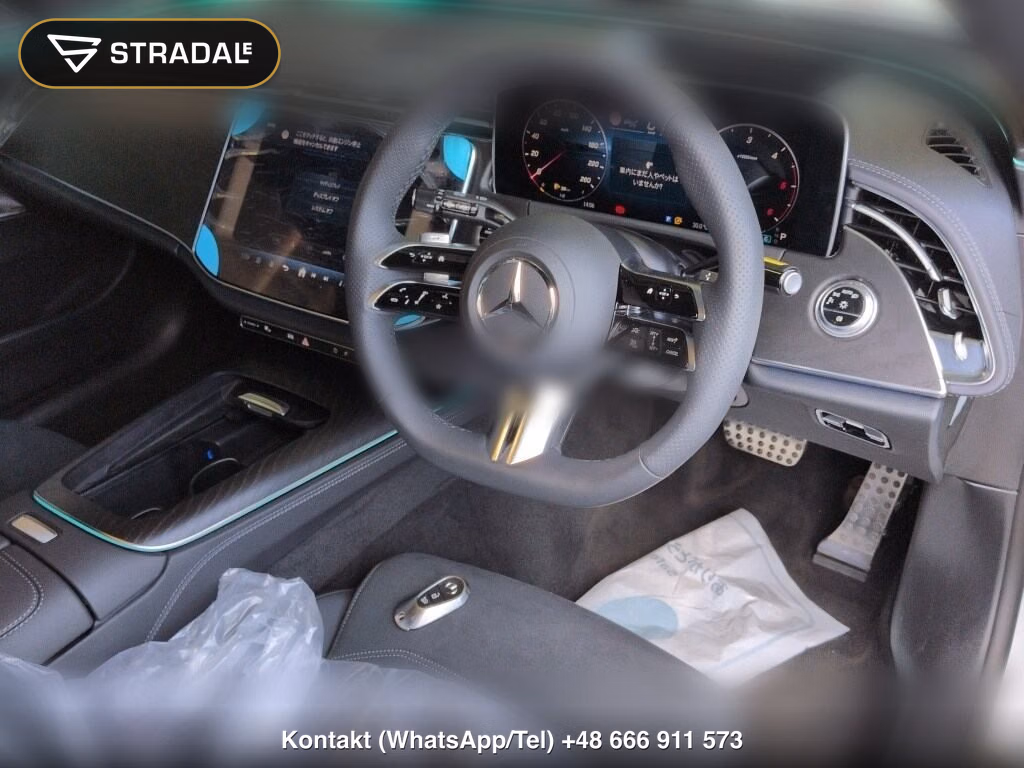 MERCEDES BENZ E-CLASS STATIONWAGON E220D STATIONWAGON AVANTGARDE ISG MODEL, miniaturka 4