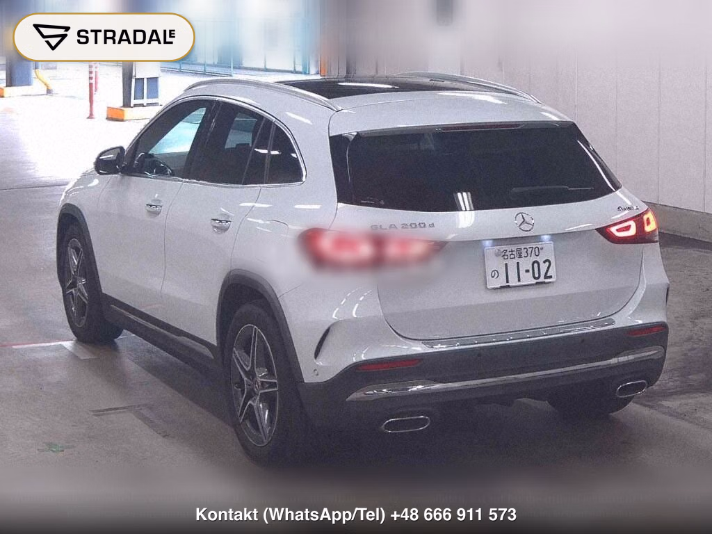 MERCEDES BENZ GLA-CLASS 4WD GLA200D 4MATIC AMG LINE, miniaturka 3