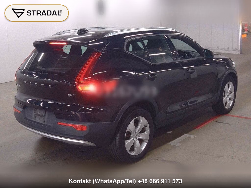 VOLVO XC40 4WD B4 AWD MOMENTUM, miniaturka 6