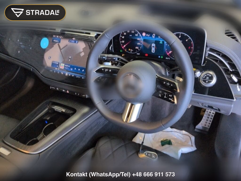 MERCEDES BENZ E-CLASS 4D E220D AVANTGARDE ISG MODEL, miniaturka 4