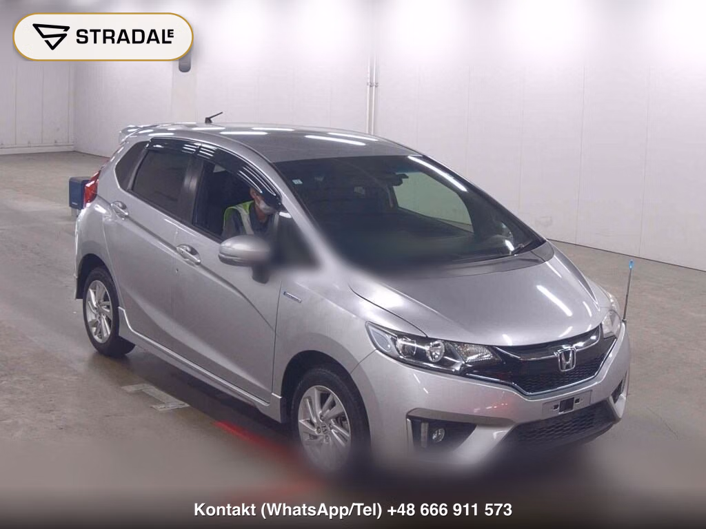 HONDA FIT HYBRID 4WD S PACKAGE 2015, aukcja z Japonii, zdjęcie 1