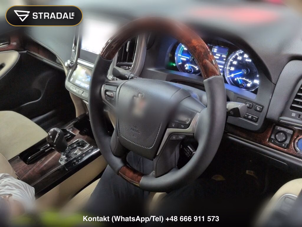 TOYOTA CROWN HYBRID ROYAL SALOON, miniaturka 4
