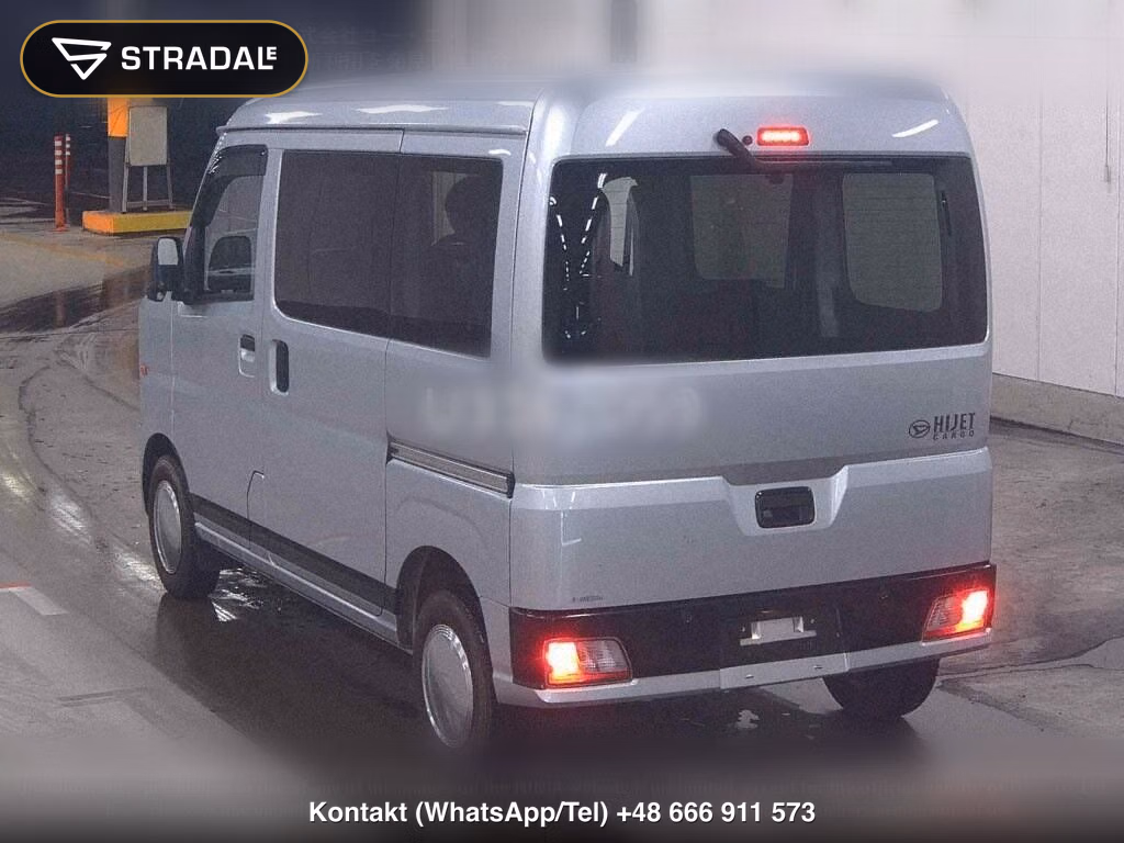 DAIHATSU HIJET CARGO 5D 4WD DELUXE 2022, aukcja z Japonii, zdjęcie 1