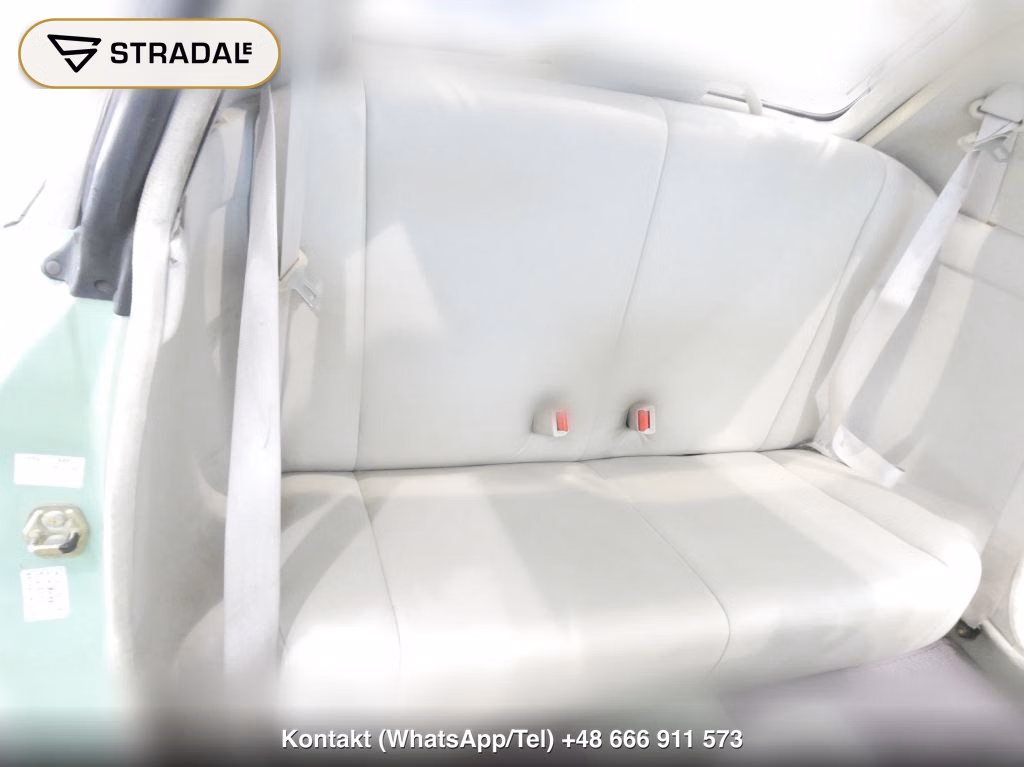 NISSAN FIGARO BASE GRADE, miniaturka 12