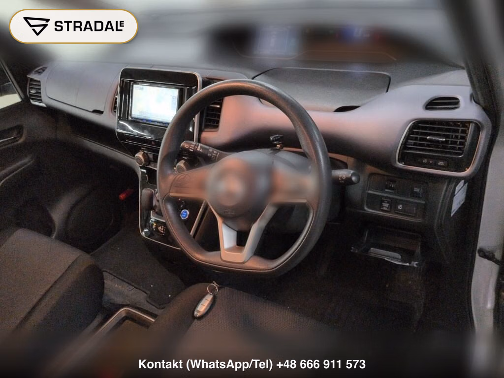NISSAN SERENA 5D E-POWER X, miniaturka 4