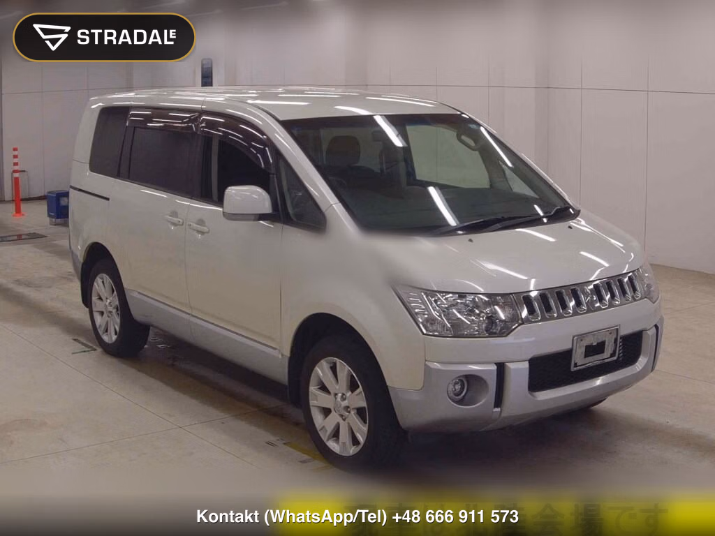 MITSUBISHI DELICA D:5 4WD G POWER PACKAGE 2016, aukcja z Japonii, zdjęcie 1