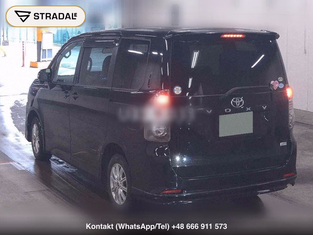TOYOTA VOXY ZS, miniaturka 3