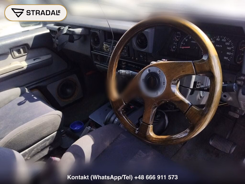 TOYOTA LAND CRUISER 70 5D 4WD, miniaturka 4