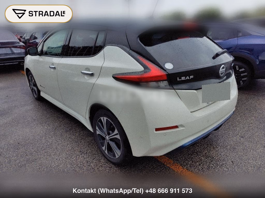 NISSAN LEAF G, miniaturka 3