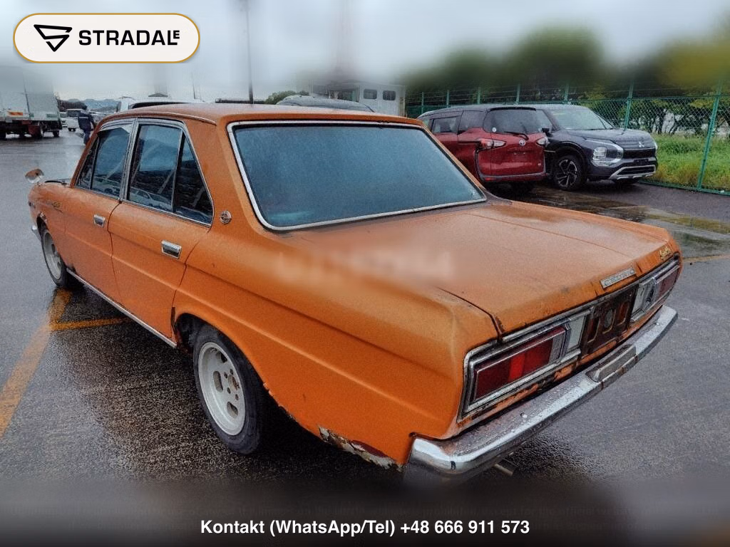 NISSAN CEDRIC 4D, miniaturka 3