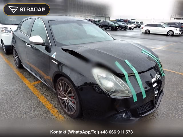 ALFA ROMEO GIULIETTA 5D QUADRIFOGLIO VERDE 2012, samochód z aukcji Japonii