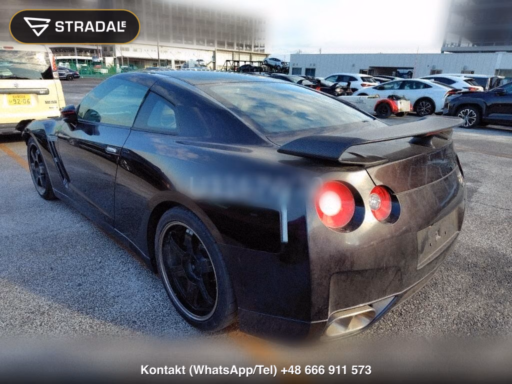 NISSAN GT-R 4WD SPEC V, miniaturka 3
