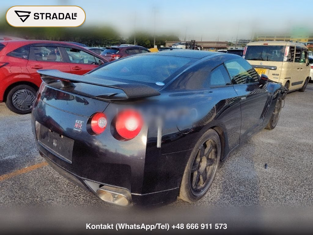 NISSAN GT-R 4WD SPEC V, miniaturka 6