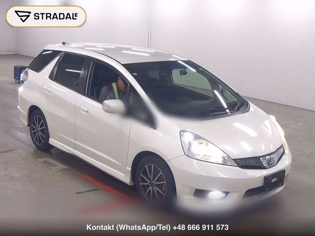HONDA FIT SHUTTLE HYBRID HYBRID SMART SELECTION 2013, aukcja z Japonii, zdjęcie 1