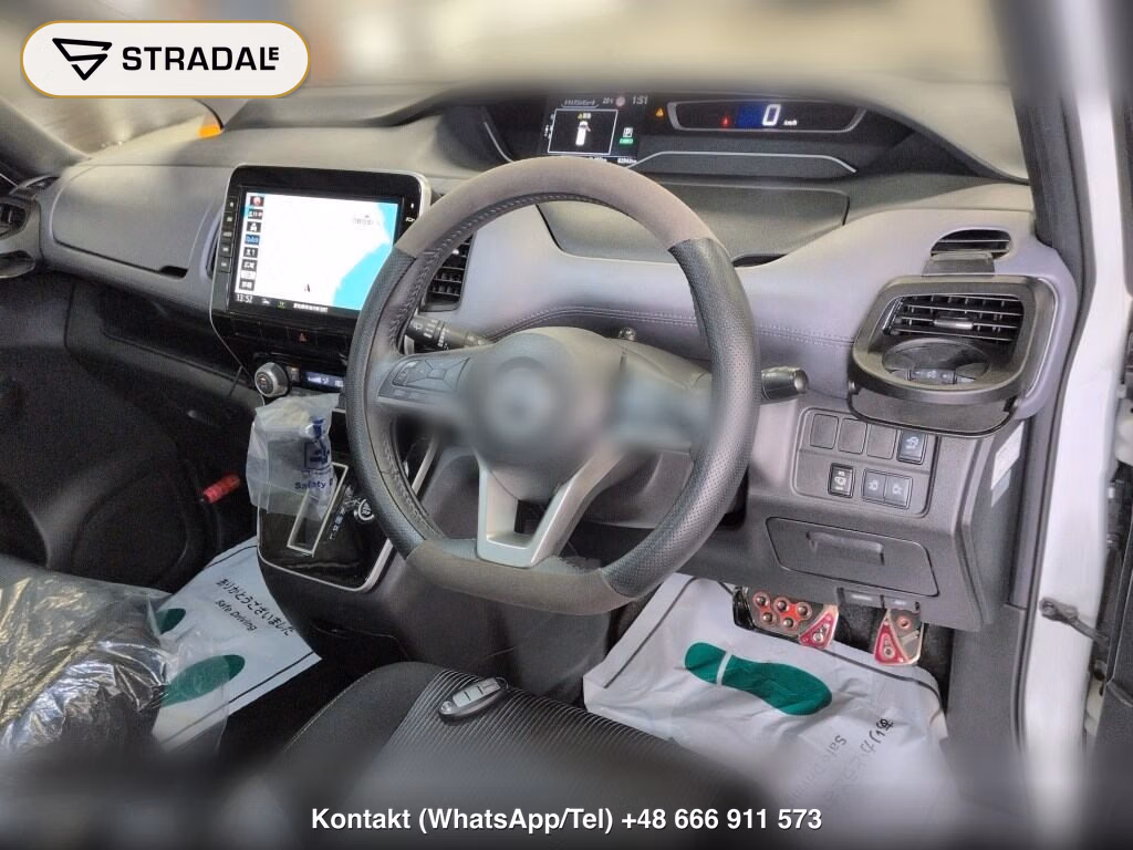 NISSAN SERENA 5D HIGHWAY STAR V, miniaturka 4