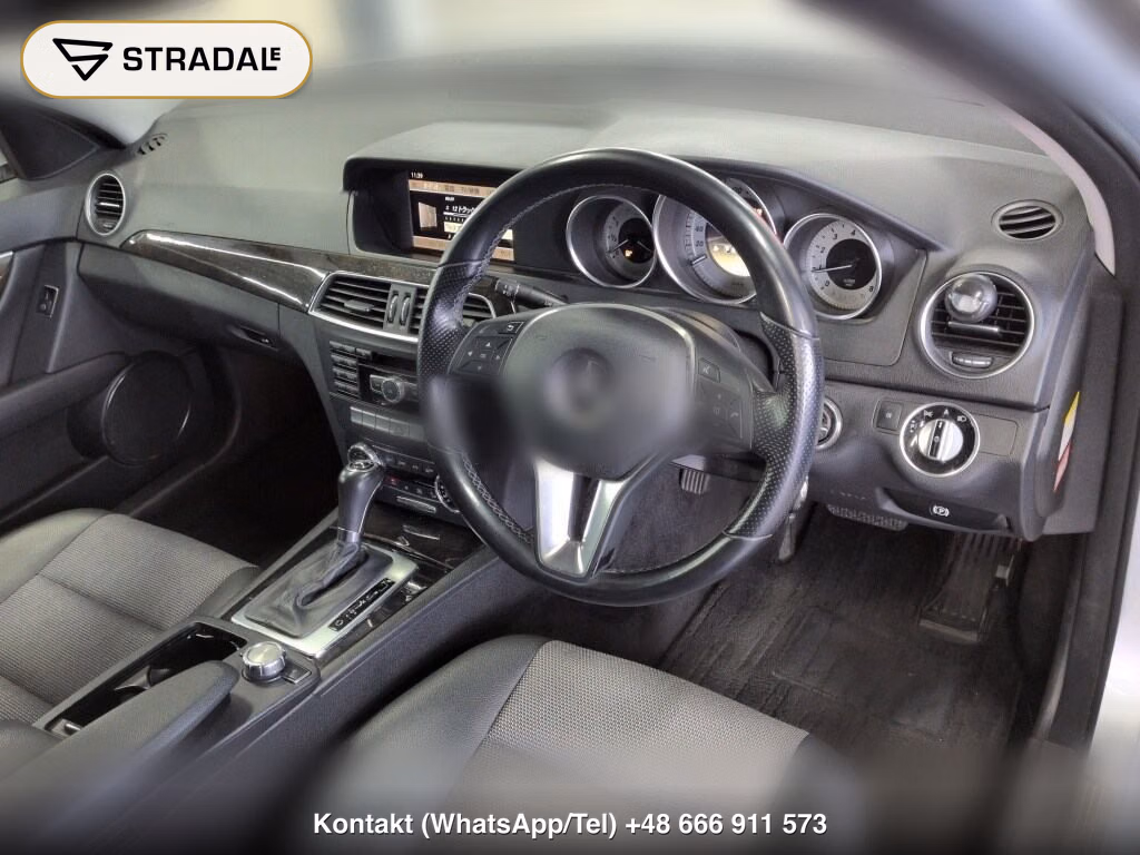 MERCEDES BENZ C-CLASS 4D C200CGI BLUEEFFICIENCY AVANTGARDE, miniaturka 4
