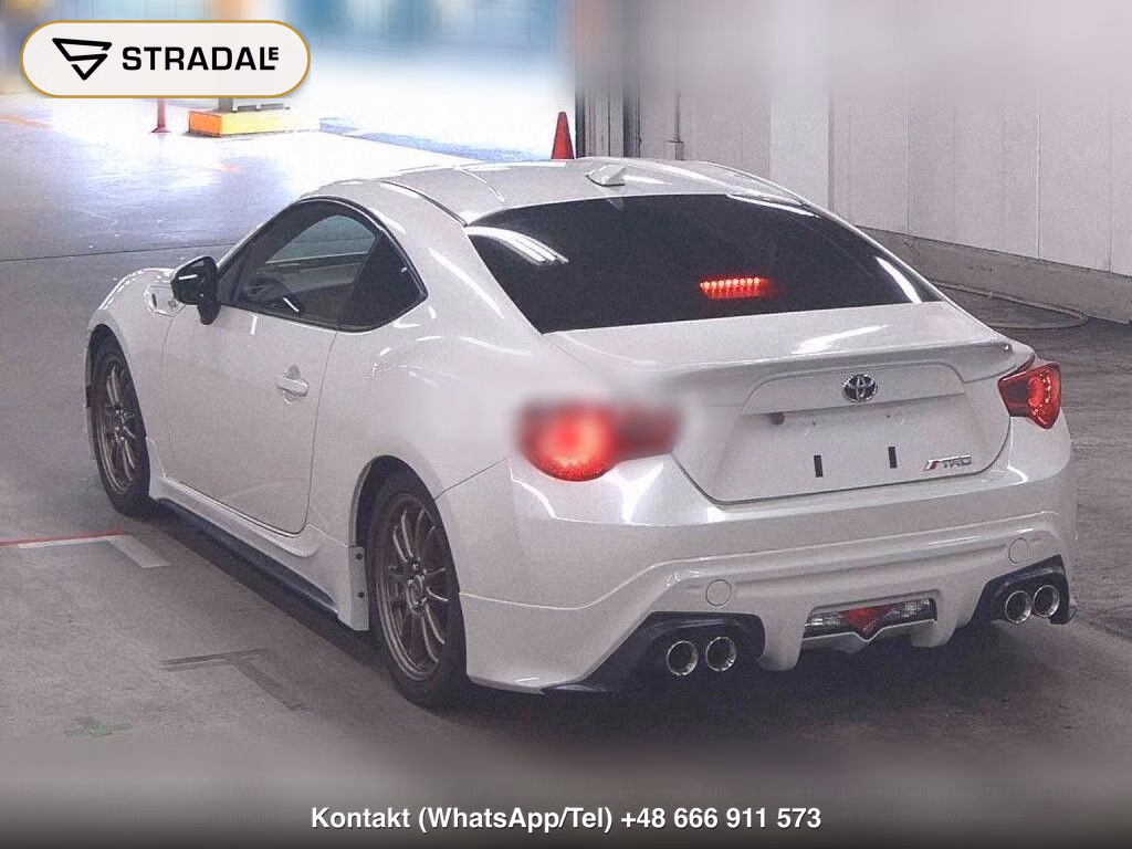 TOYOTA 86 GT, miniaturka 3