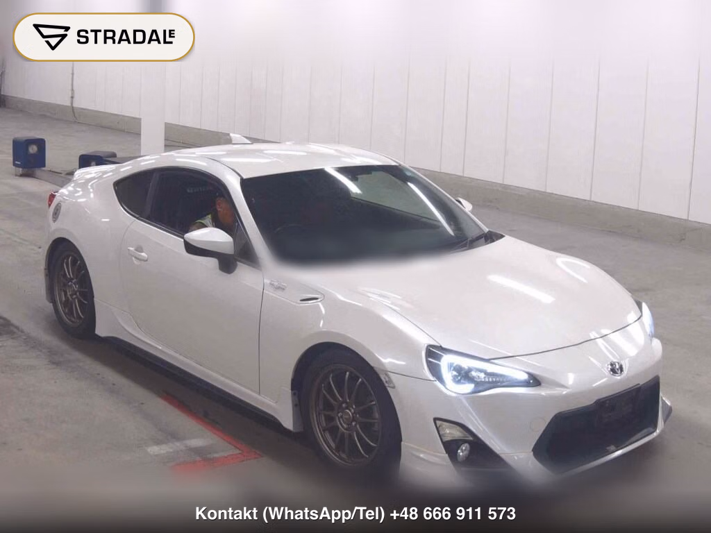 TOYOTA 86 GT 2013, aukcja z Japonii, zdjęcie 1