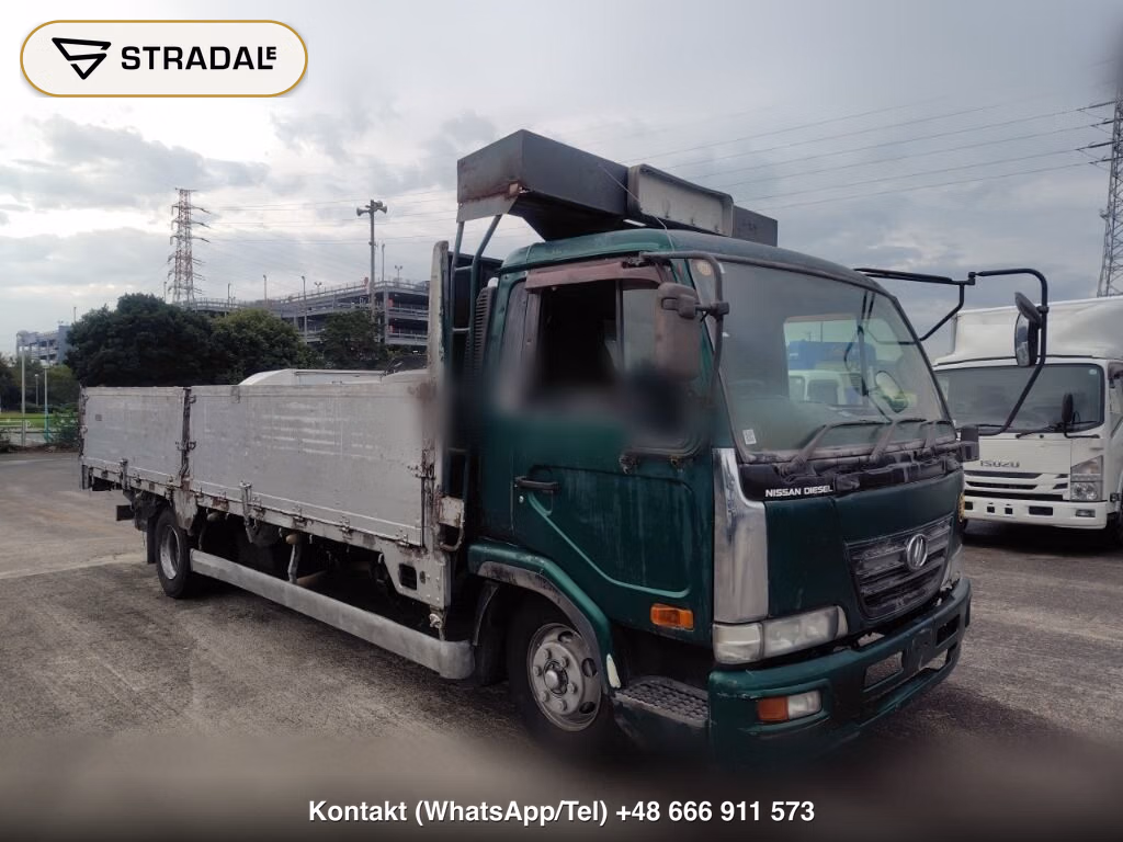 UD TRUCKS OTHERS 2004, aukcja z Japonii, zdjęcie 1