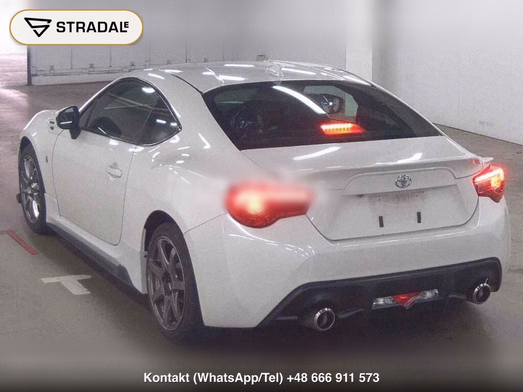 TOYOTA 86 GT, miniaturka 3