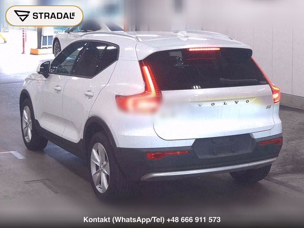 VOLVO XC40 PLUS B3, miniaturka 3