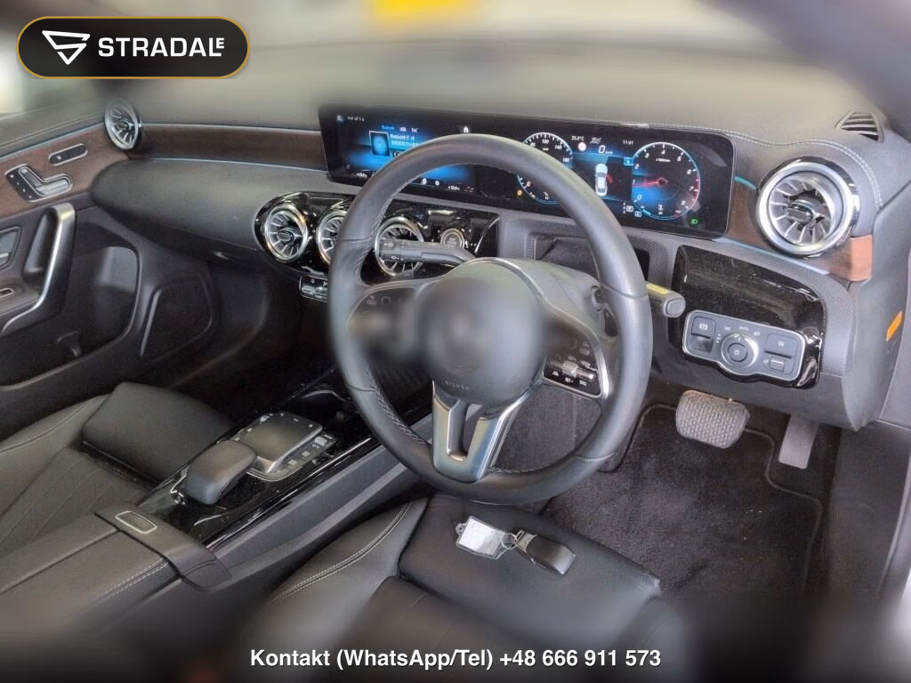 MERCEDES BENZ CLA-CLASS CLA180, miniaturka 4