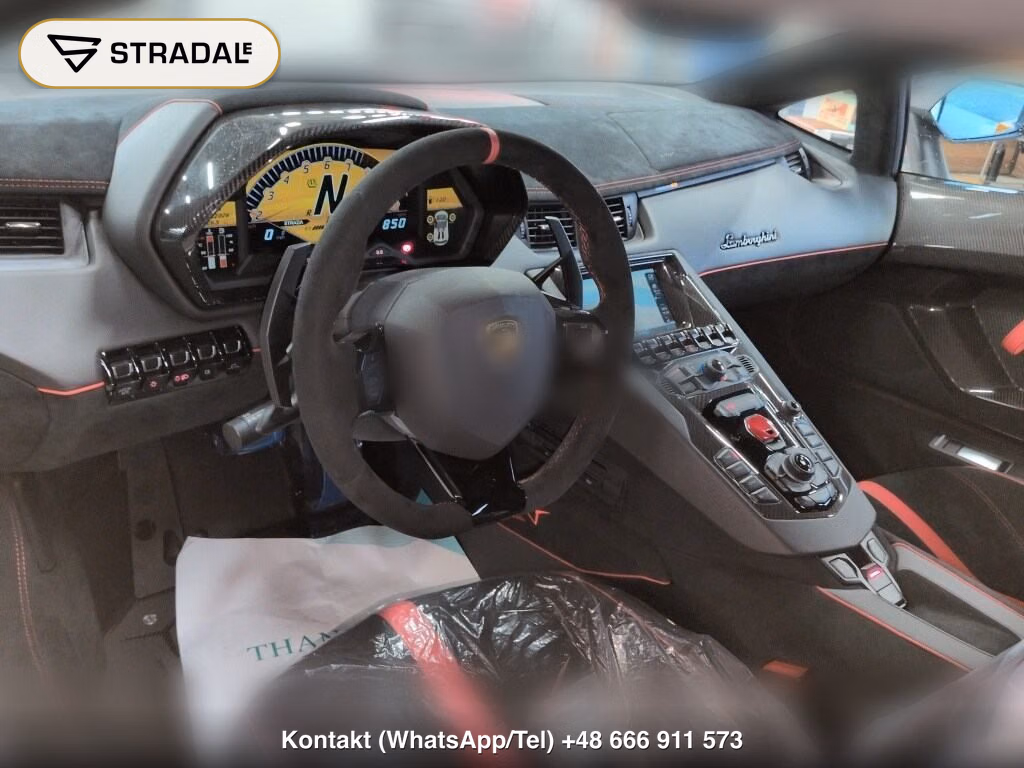 LAMBORGHINI AVENTADOR OP 4WD LP750-4 SV ROADSTER, miniaturka 4
