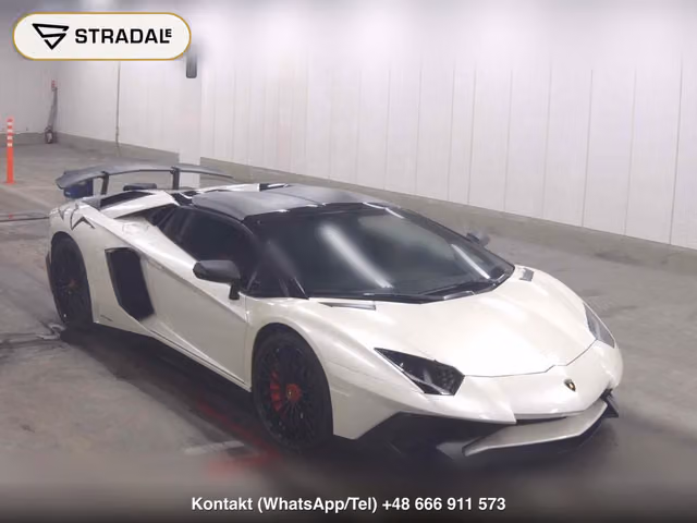 LAMBORGHINI AVENTADOR OP 4WD LP750-4 SV ROADSTER 2016, samochód z aukcji Japonii