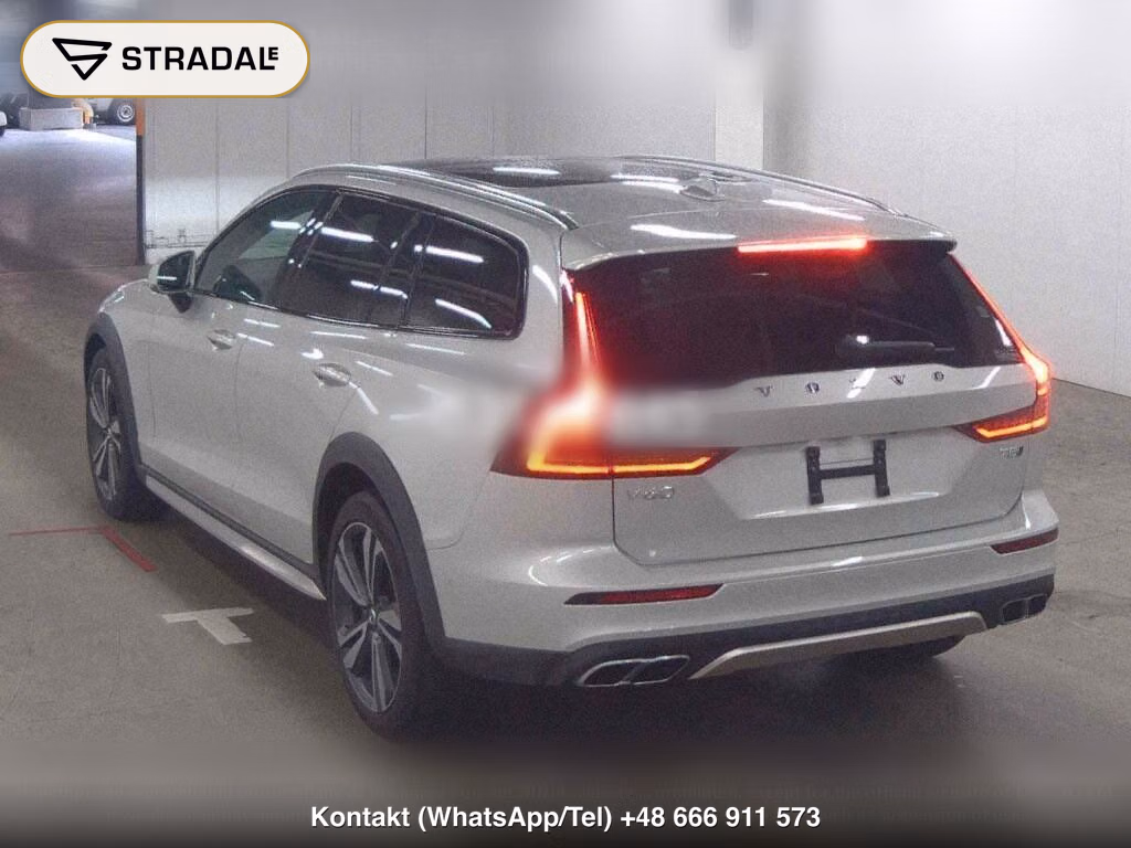 VOLVO V60 4WD CROSS COUNTRY T5 AWD PRO, miniaturka 3