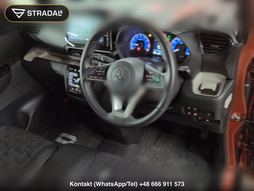 MITSUBISHI DELICA MINI 4WD T PREMIUM, miniaturka 4
