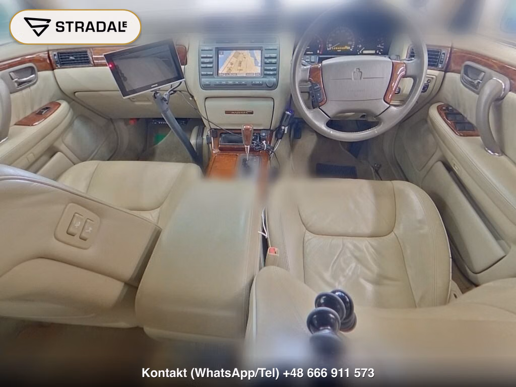 TOYOTA CROWN MAJESTA 4D 4.0C TYPE, miniaturka 4