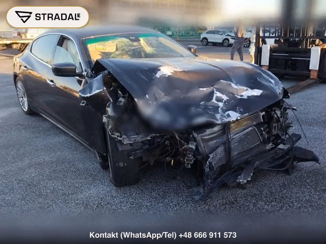 MASERATI QUATTROPORTE 2015, samochód z aukcji Japonii