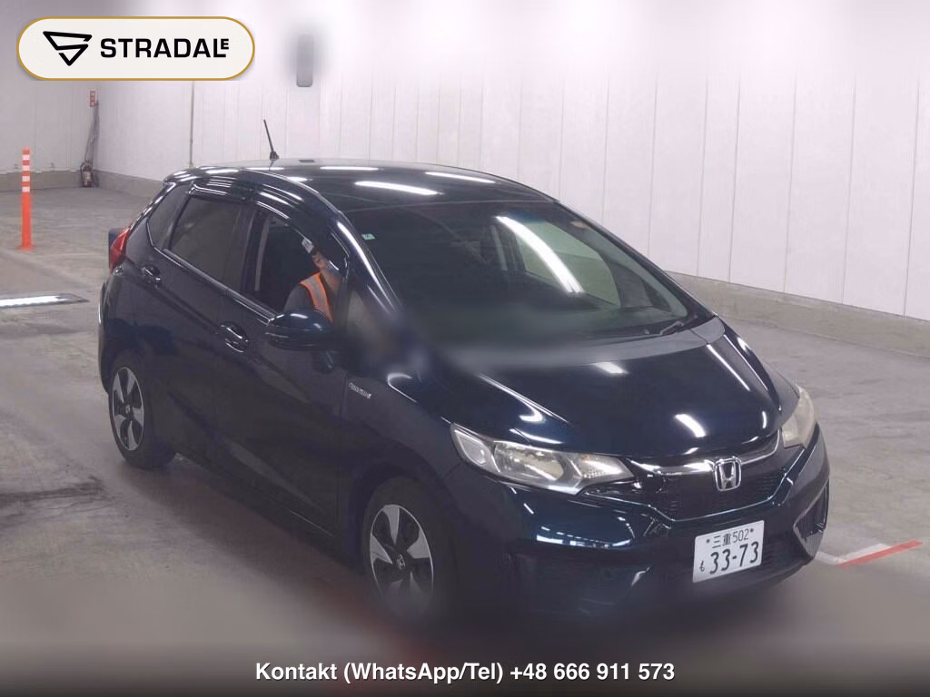 HONDA FIT HYBRID F PACKAGE 2016, aukcja z Japonii, zdjęcie 1